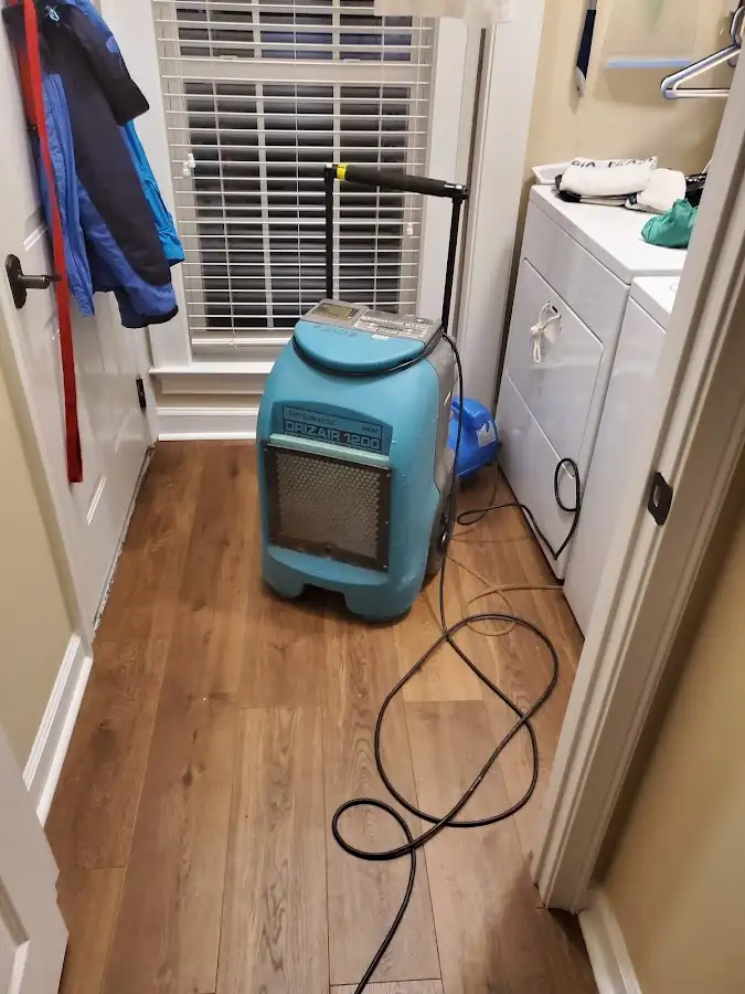 Commercial dehumidifier deployed for Flood Damage Cleanup in Bothell West